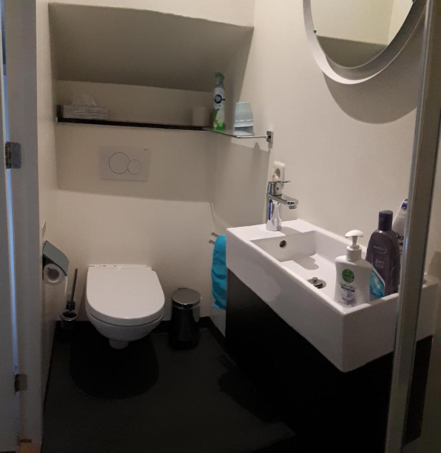 روتردام Rooms On Water المظهر الخارجي الصورة